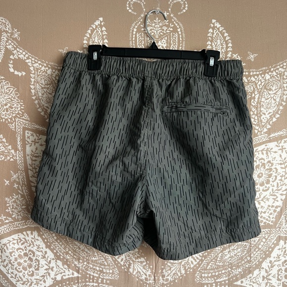 Samsoe Samsoe Mason Swim Shorts in Drop AOP - Picture 4 of 7